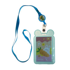 На фото 1 - Бейдж для пропуска с рулеткой и лентой, цвет голубой