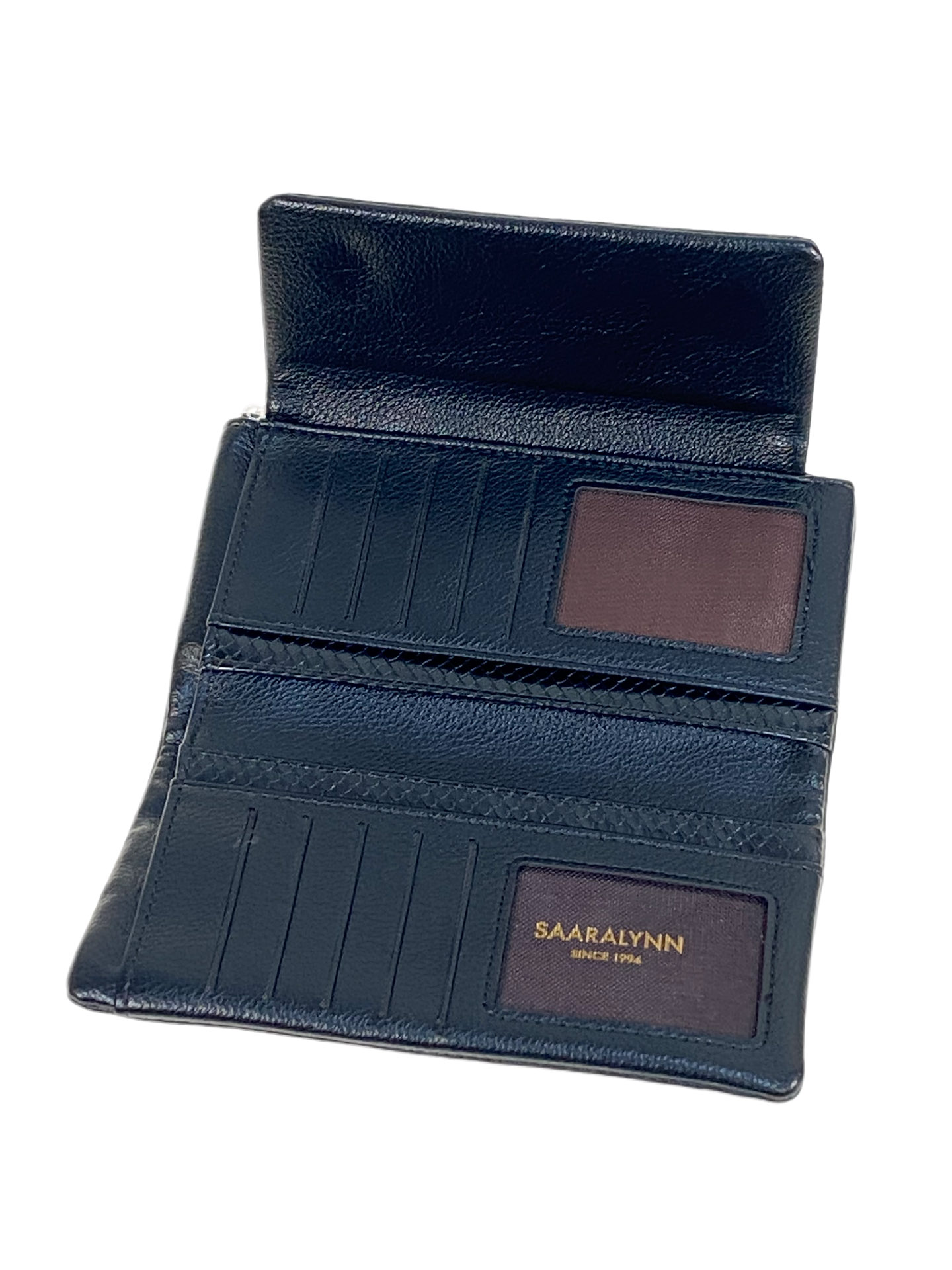 На фото 2 -  Женское портмоне из искусственной кожи, цвет черный