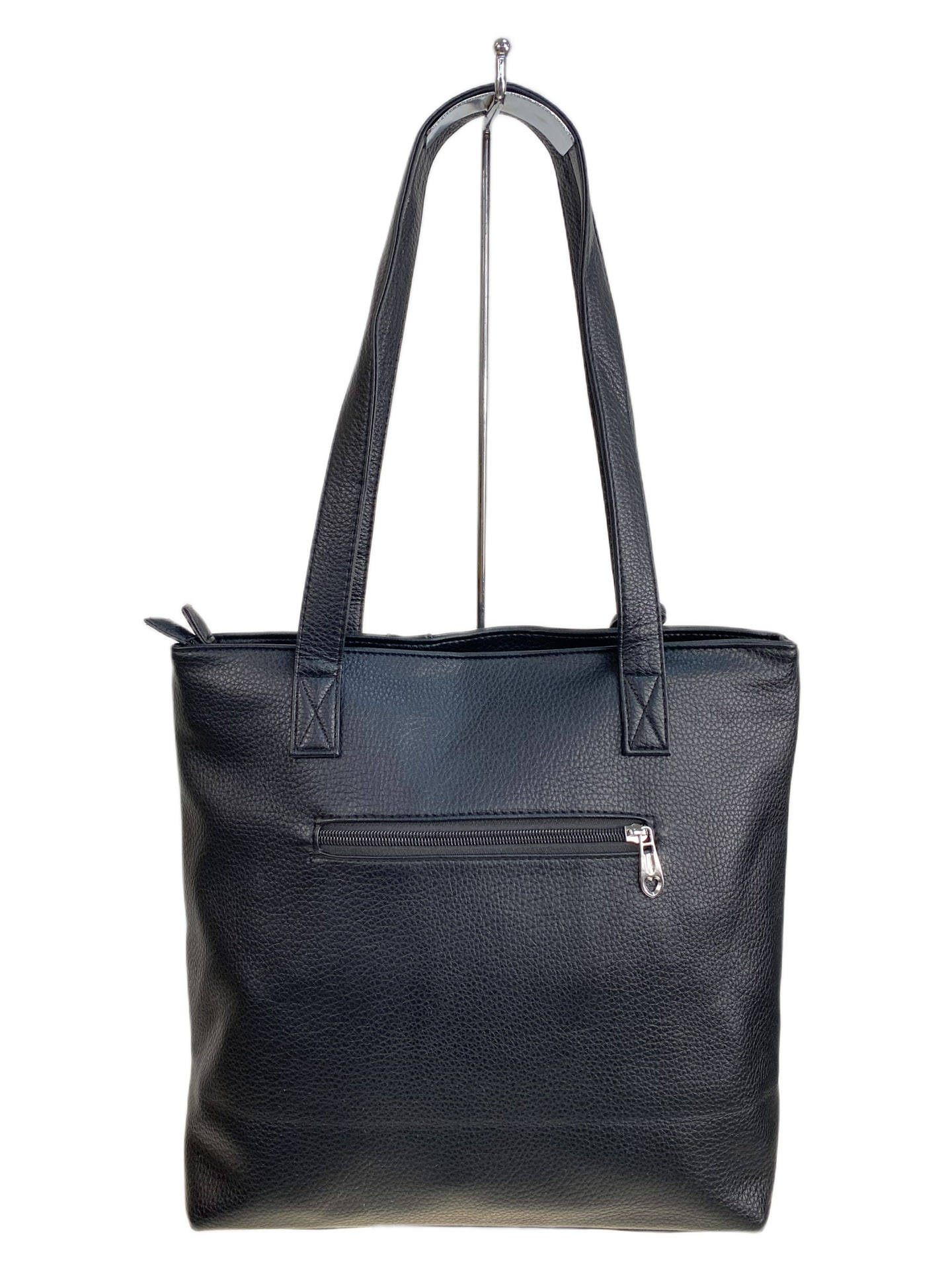 На фото 2 - Женская сумка из искусственной кожи, цвет черный