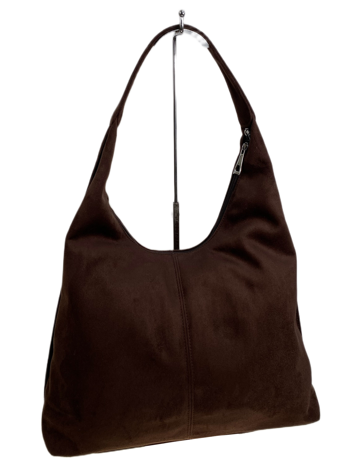 На фото 1 - Женская сумка из искусственной замши, цвет шоколад