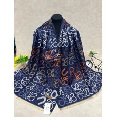 На фото 1 - Мягкий палантин из кашемира мультицвет