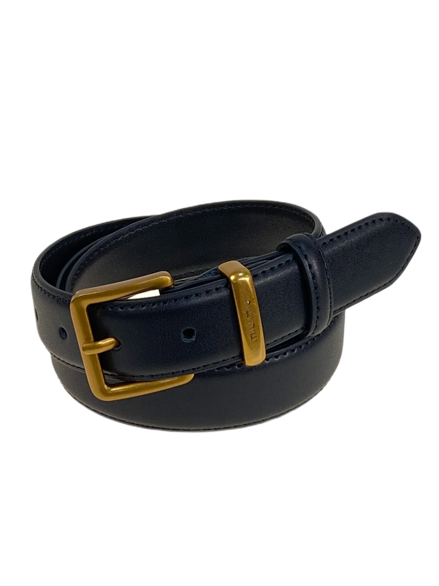 На фото 1 -  Ремень женский из натуральной кожи, цвет черный На фото 1 -  Ремень женский из натуральной кожи, цвет черный