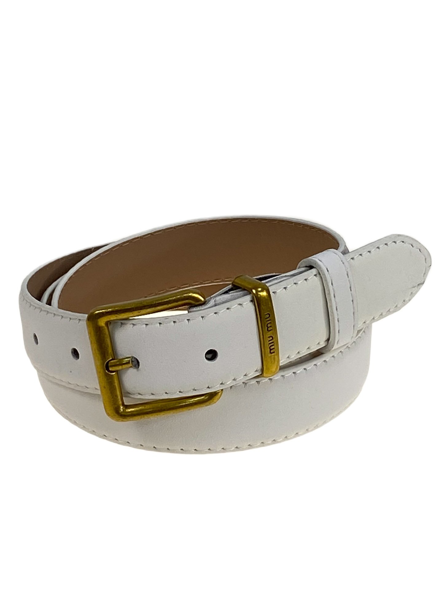 На фото 1 -  Ремень женский из искусственной кожи, цвет белый На фото 1 -  Ремень женский из искусственной кожи, цвет белый