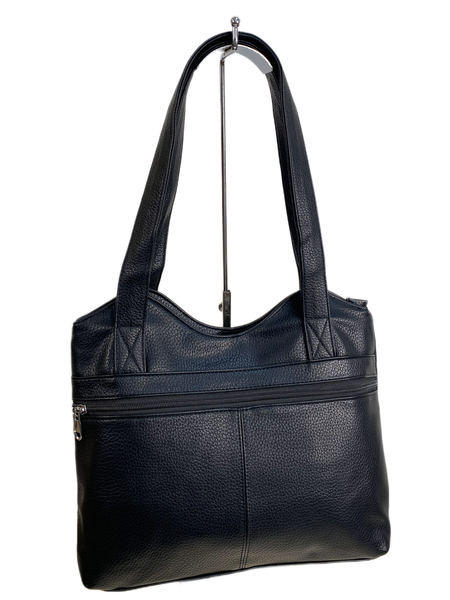 На фото 1 - Женская сумка из искусственной кожи, цвет черный