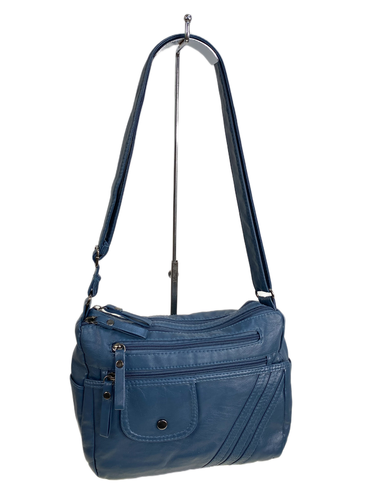 На фото 1 - Женская сумка из искусственной кожи, цвет  синий