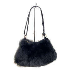 На фото 1 - Женская сумка из искусственного меха, цвет черный