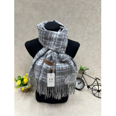 На фото 1 - Мягкий палантин из кашемира мультицвет