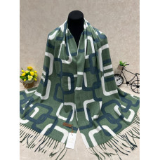 На фото 1 - Мягкий палантин из кашемира мультицвет На фото 1 - Мягкий палантин из кашемира мультицвет