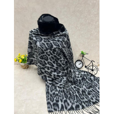 На фото 1 - Мягкий палантин из кашемира с норвковым воротником мультицвет