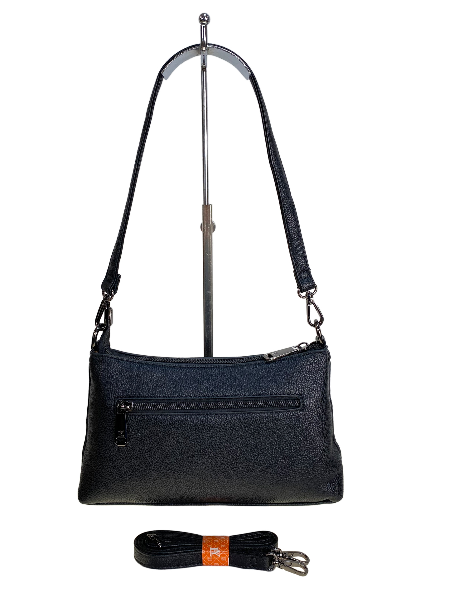 На фото 2 - Женская сумка из искусственной кожи, цвет черный