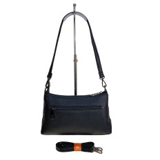 На фото 2 - Женская сумка из искусственной кожи, цвет черный На фото 2 - Женская сумка из искусственной кожи, цвет черный