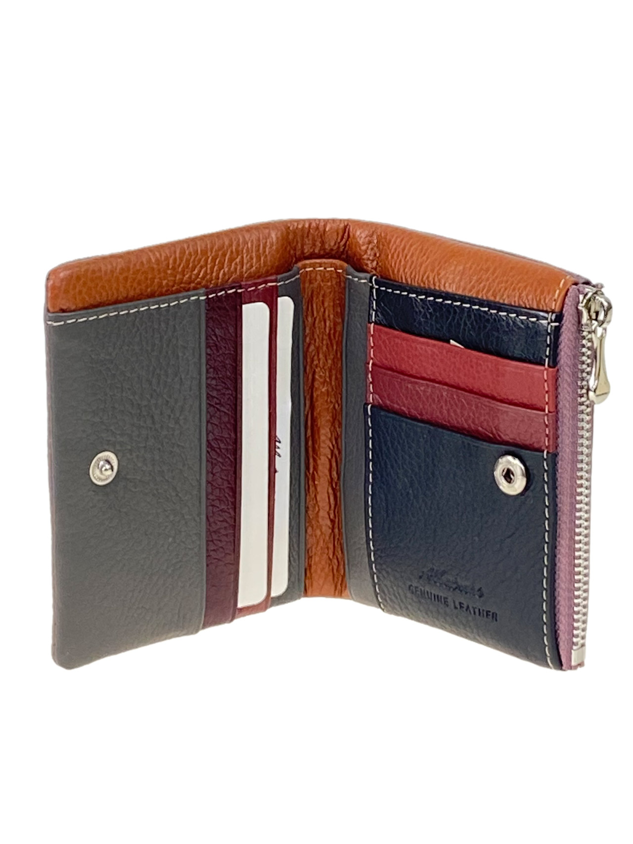 На фото 2 - Женское портмоне из натуральной кожи, цвет пурпурный