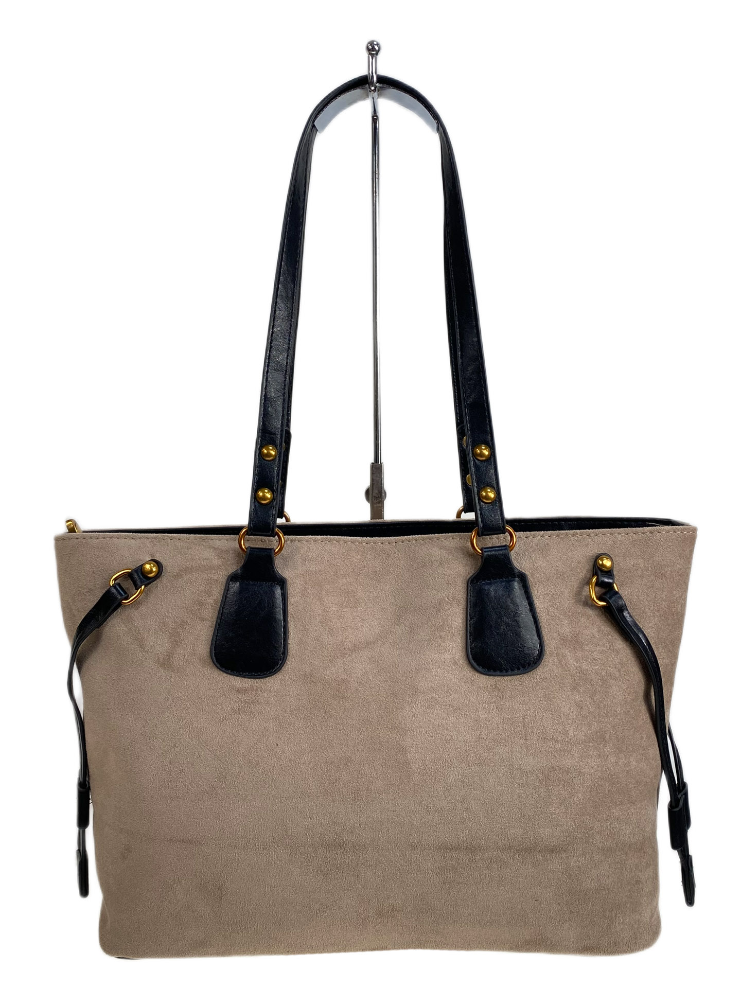 На фото 2 - Женская сумка из искусственной замши, цвет  бежевый