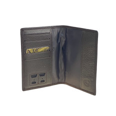 На фото 2 - Обложка для паспорта из натуральной кожи, цвет коричневый На фото 2 - Обложка для паспорта из натуральной кожи, цвет коричневый