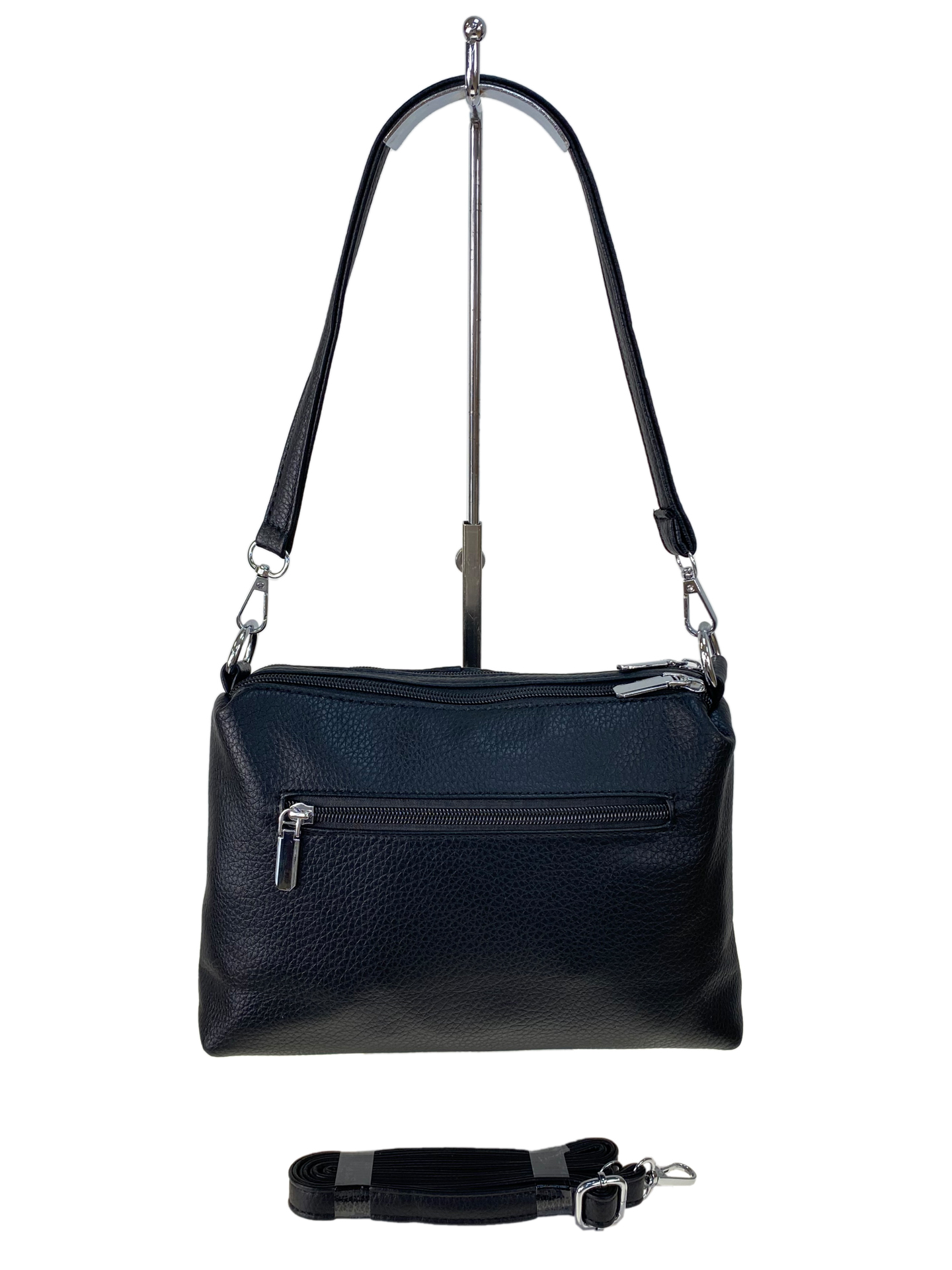 На фото 2 - Женская сумка из искусственной кожи цвет черный