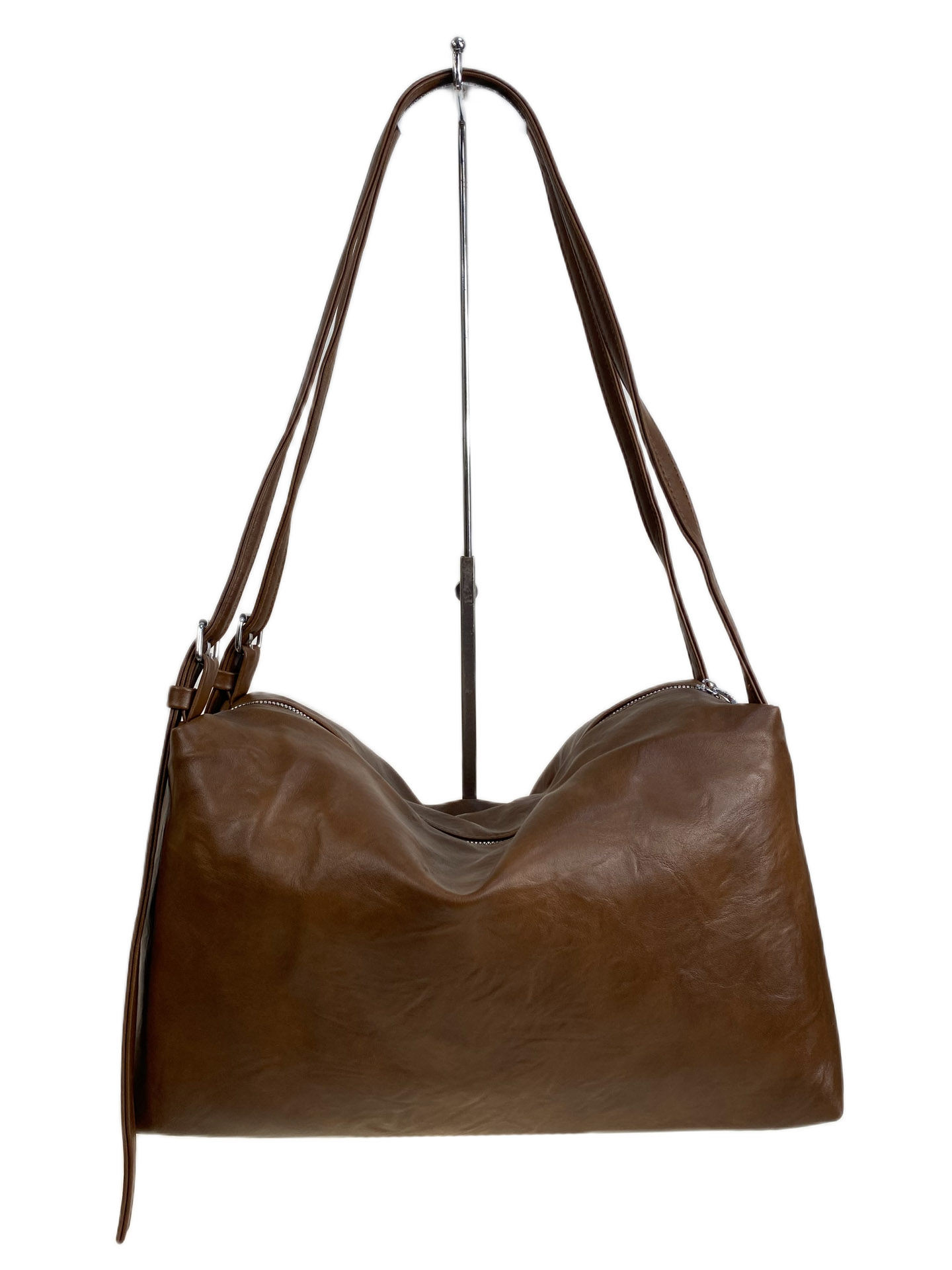 На фото 2 - Женская сумка из искусственной кожи, цвет коричневый