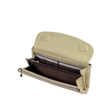 На фото 2 -  Женский кошелёк из натуральной кожи, цвет золото