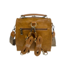 На фото 2 - Женская сумка- рюкзак из искусственной кожи, цвет  рыжий