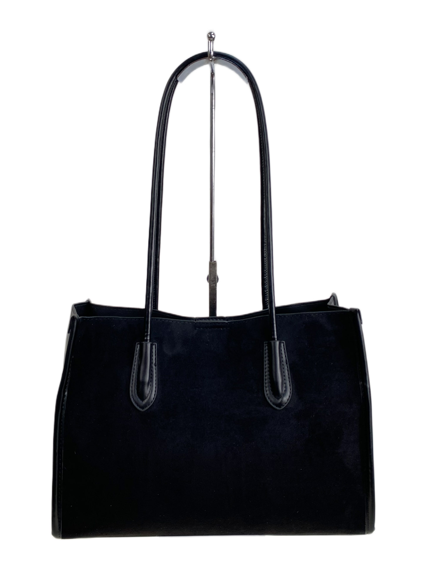 На фото 2 - Женская сумка из искусственной замши, цвет черный