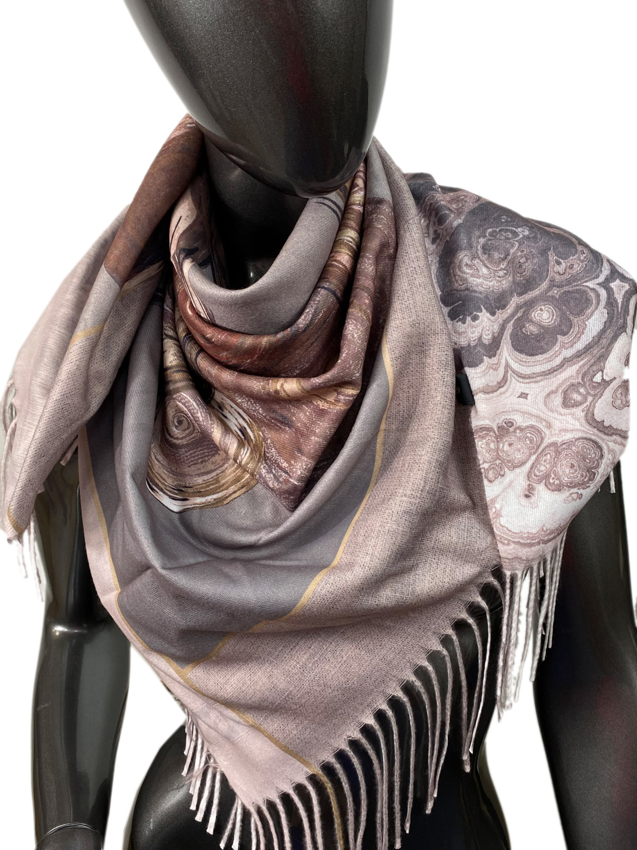 На фото 1 - Платок из кашемира, мультицвет