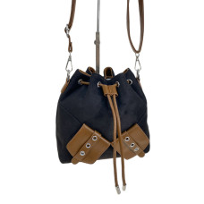 На фото 1 - Женская сумка из искусственной замши, цвет  черный