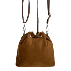 На фото 2 - Женская сумка из искусственной замши, цвет коричневый