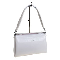 На фото 1 - Женская сумка из искусственной кожи, цвет белый