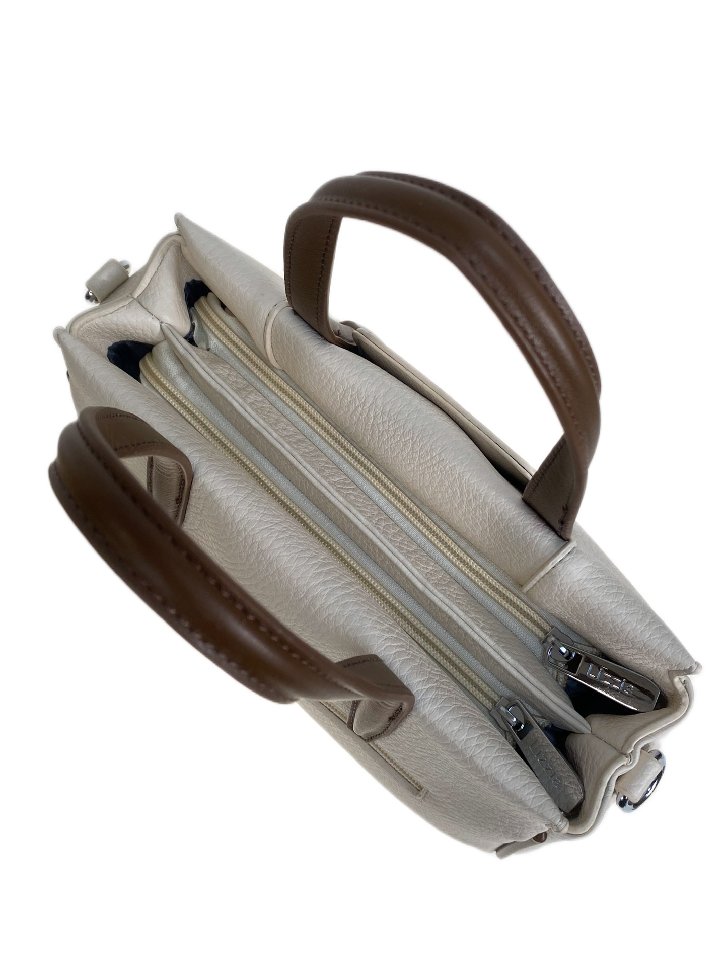 На фото 1 - Женская сумка из искусственной кожи, цвет молочный с шоколадом