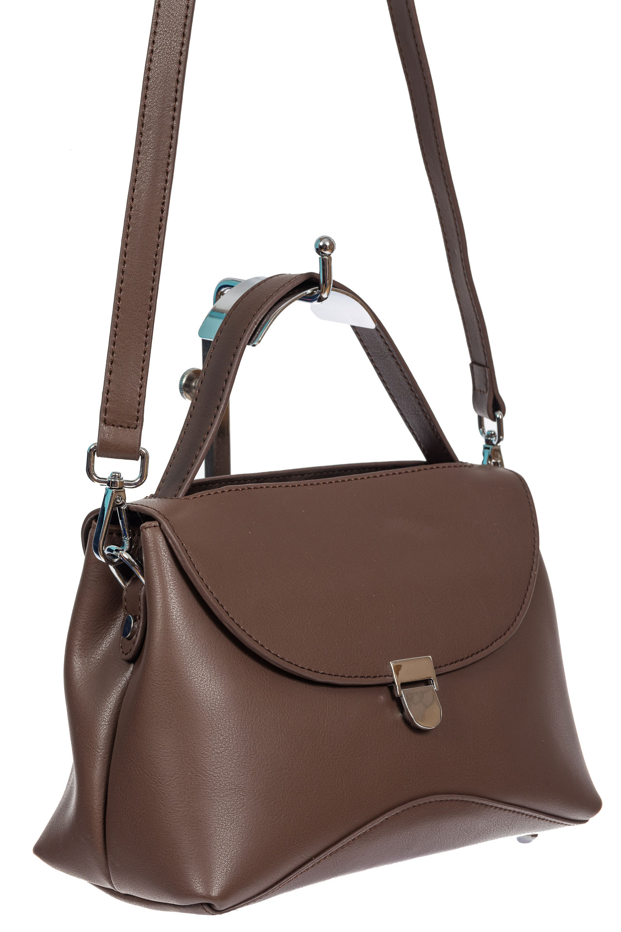 На фото 1 - Кожаная женская сумка satchel, цвет коричневый На фото 1 - Кожаная женская сумка satchel, цвет коричневый