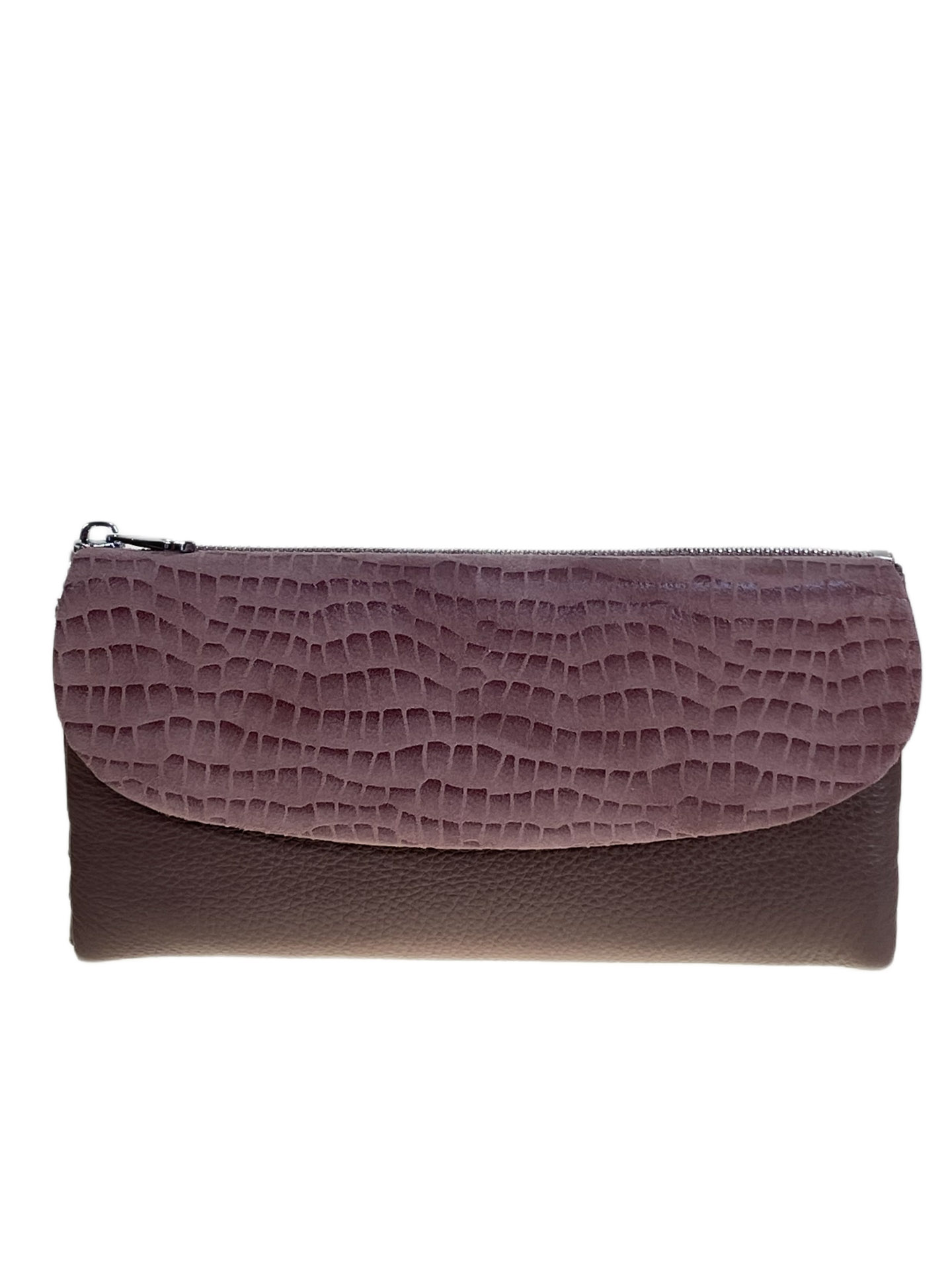 На фото 1 - Женский кошелёк  из натуральной кожи, цвет нежно фиолетовый