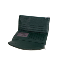 На фото 2 - Женский кошелёк  из натуральной кожи, цвет зеленый