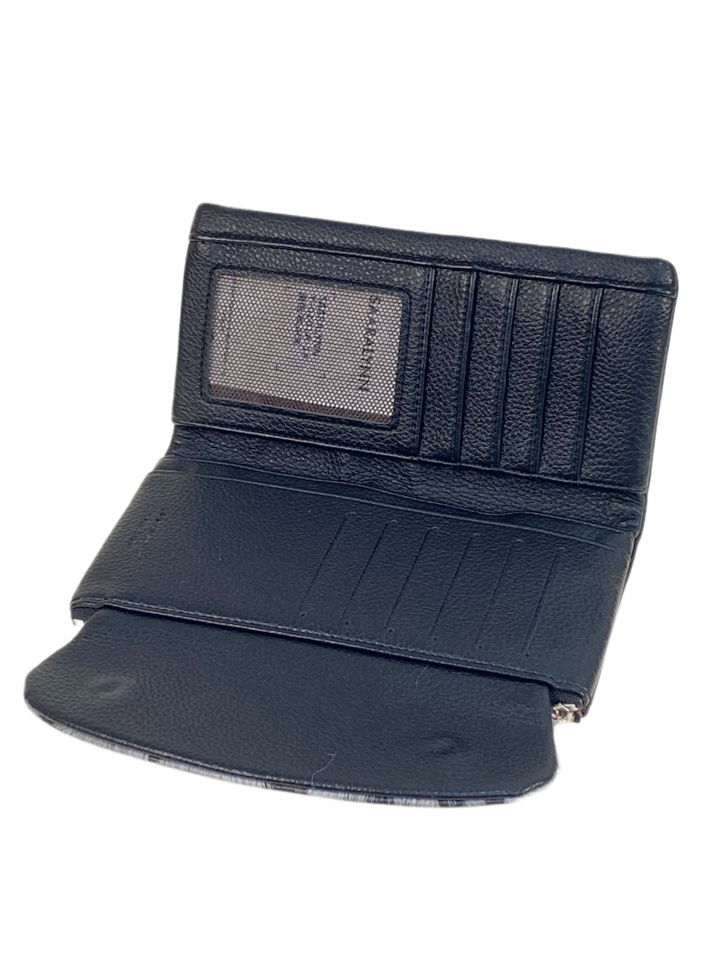 На фото 2 -  Женское портмоне из искусственной кожи, цвет черный